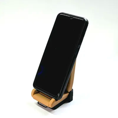 VINTAGE CAR SEAT PHONE HOLDER